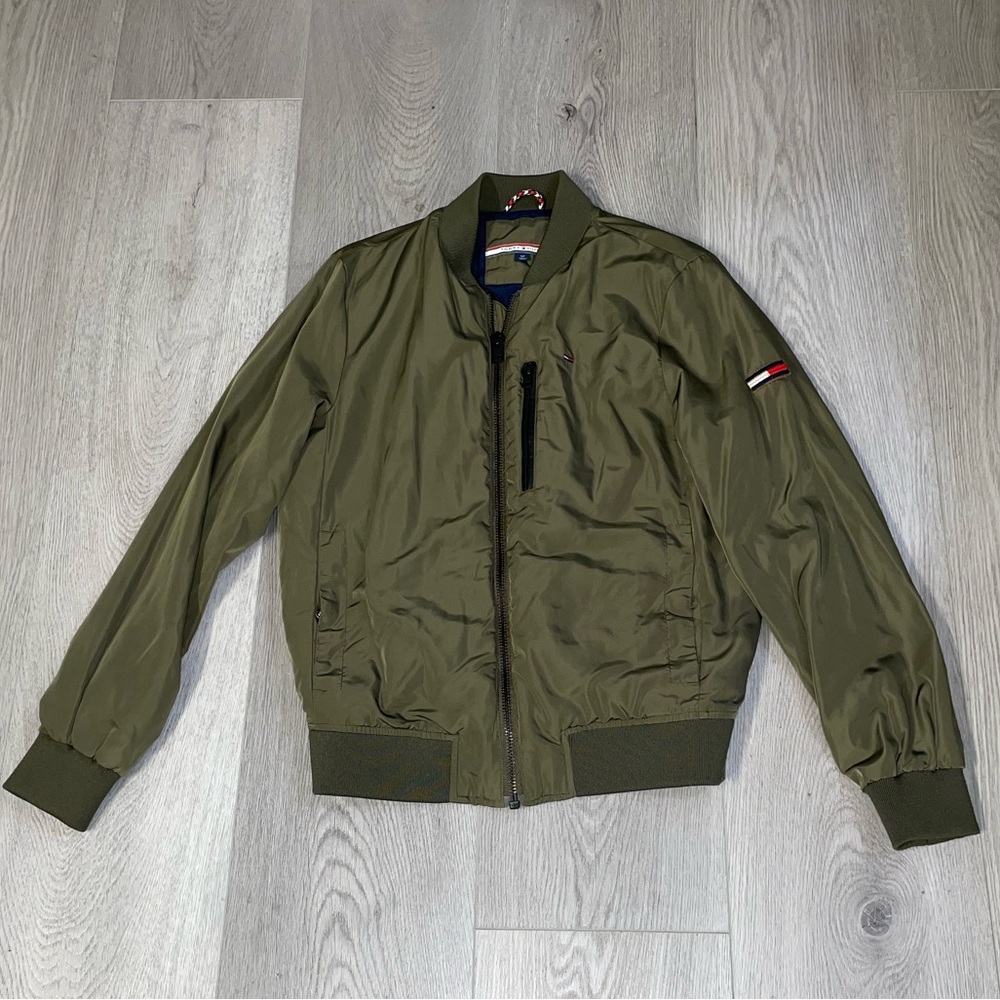 Men’s Tommy Hilfiger green bomber jacket size small